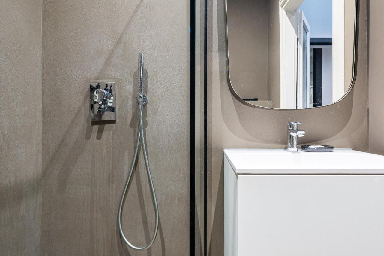 Bnbutler - Paganini Boutique Apartment Милано Екстериор снимка